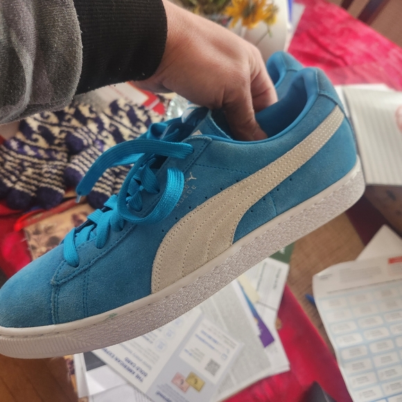 Blue Suede Pumas (rare color) - Picture 5 of 8